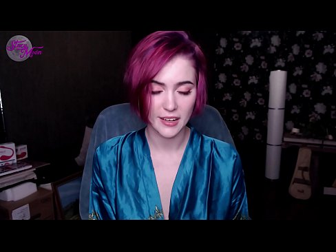 ❤️ Uweisunge iwwer d'Réck vun engem russesche Meedchen op Englesch ️❌ Pornovideo bei eis ❌️
