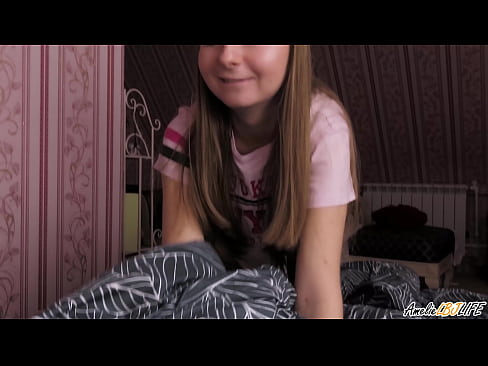 ❤️ Blondie suckelt hir BFF's déif a kritt Cum an hirem Mond ️❌ Pornovideo bei eis ❌️