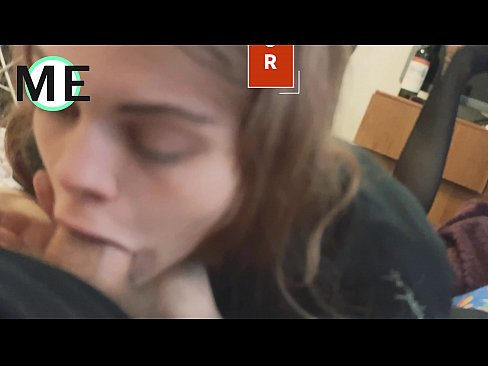 ❤️ Hals Dick, zerräissen Strumpfhosen an zerräissen Fersen schéin ze treffen ️❌ Pornovideo bei eis ❌️